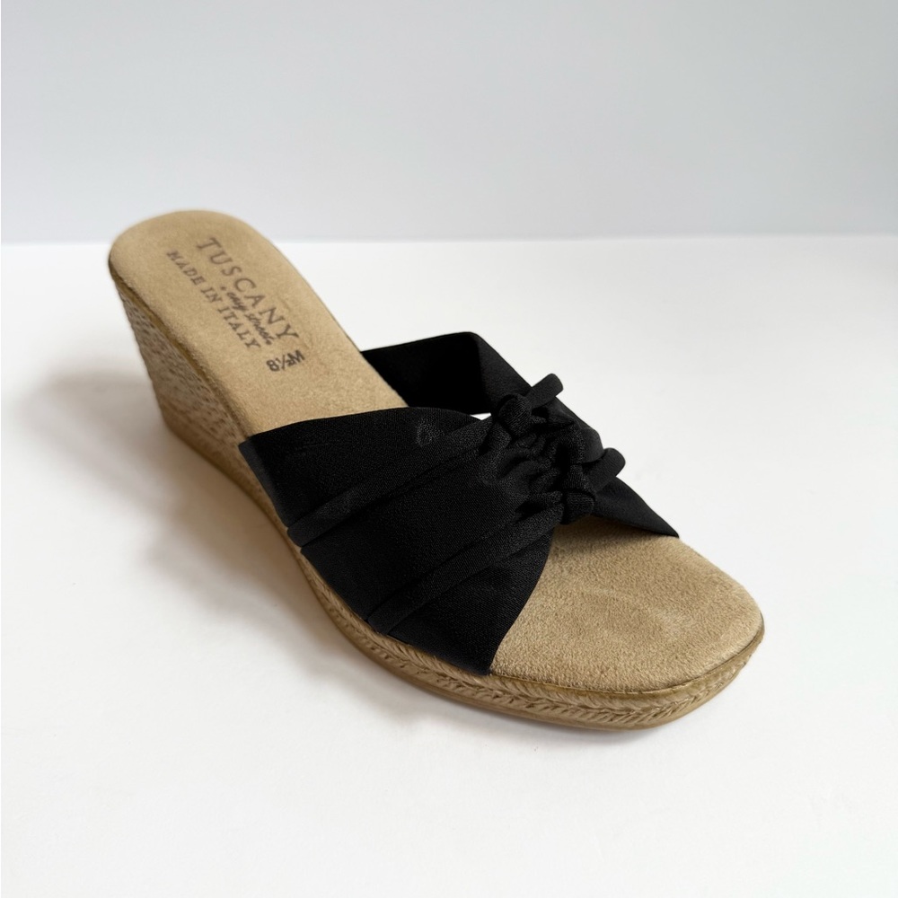 Easy Street Women's Ghita Slip-on Wedge Sandals Black Crepe 8.5M New In Box